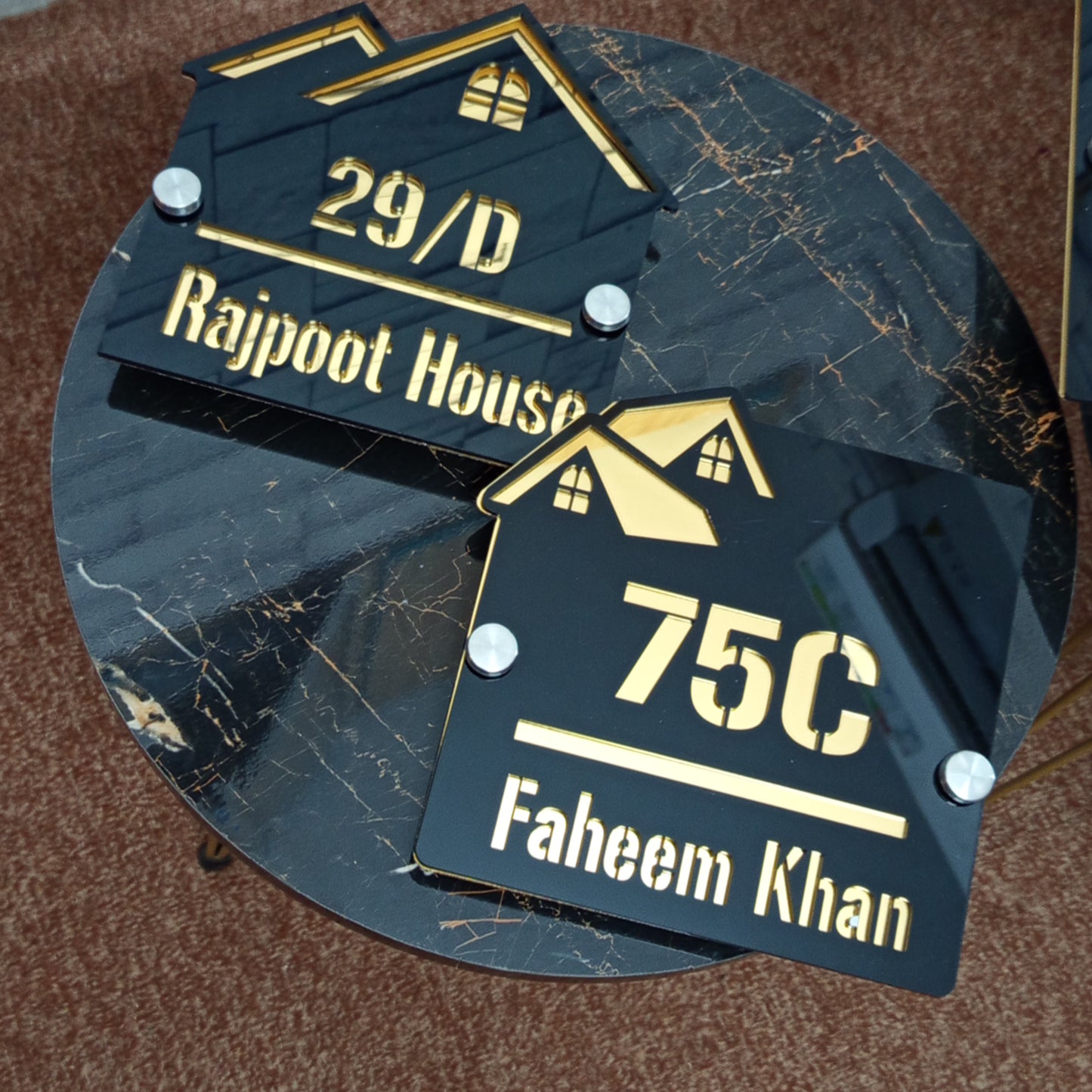 Outdoor Home Shaped Modern House Plates  ( Black with Golden )